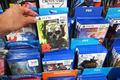 7 games. That's the whole physical PlayStation market in 2026
