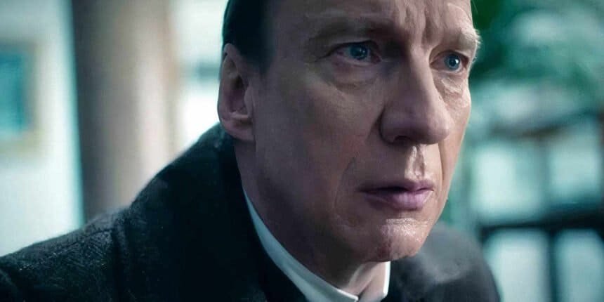 David Thewlis' 87-Minute Sci-Fi Movie Signal One Hits Hulu Next Week