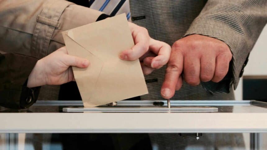 One Optimism-funded team's 8.5M OP vote moved $49M away from users