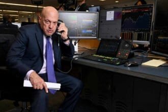 Why isn't Jim Cramer's quantum panic rattling bitcoin while it holds near $64,000?
