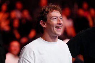 Zuckerberg wrote 6,500 words on Meta's AI future. Why isn't anyone buying it?