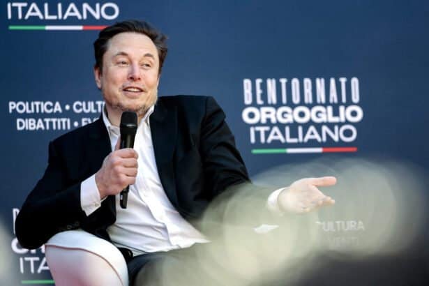 Elon Musk Insists He Knows Chess Better Than Chess.com Does