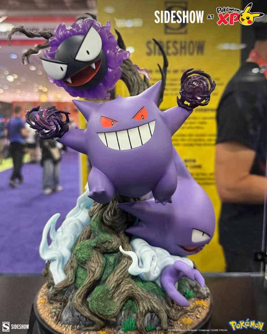 Gengar Diorama Sideshow display at Pokemon XP event booth